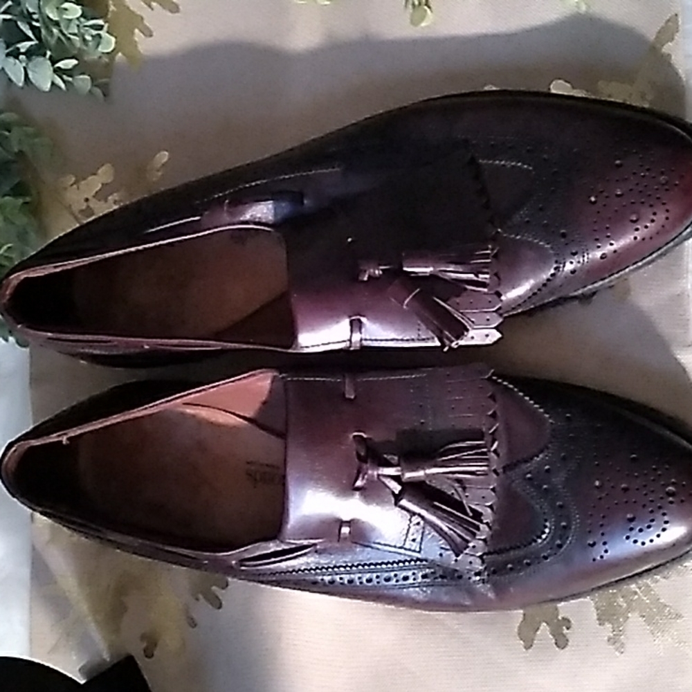 COPY - ALLEN EDMONDS VINTAGE BROWN MENS SHOE